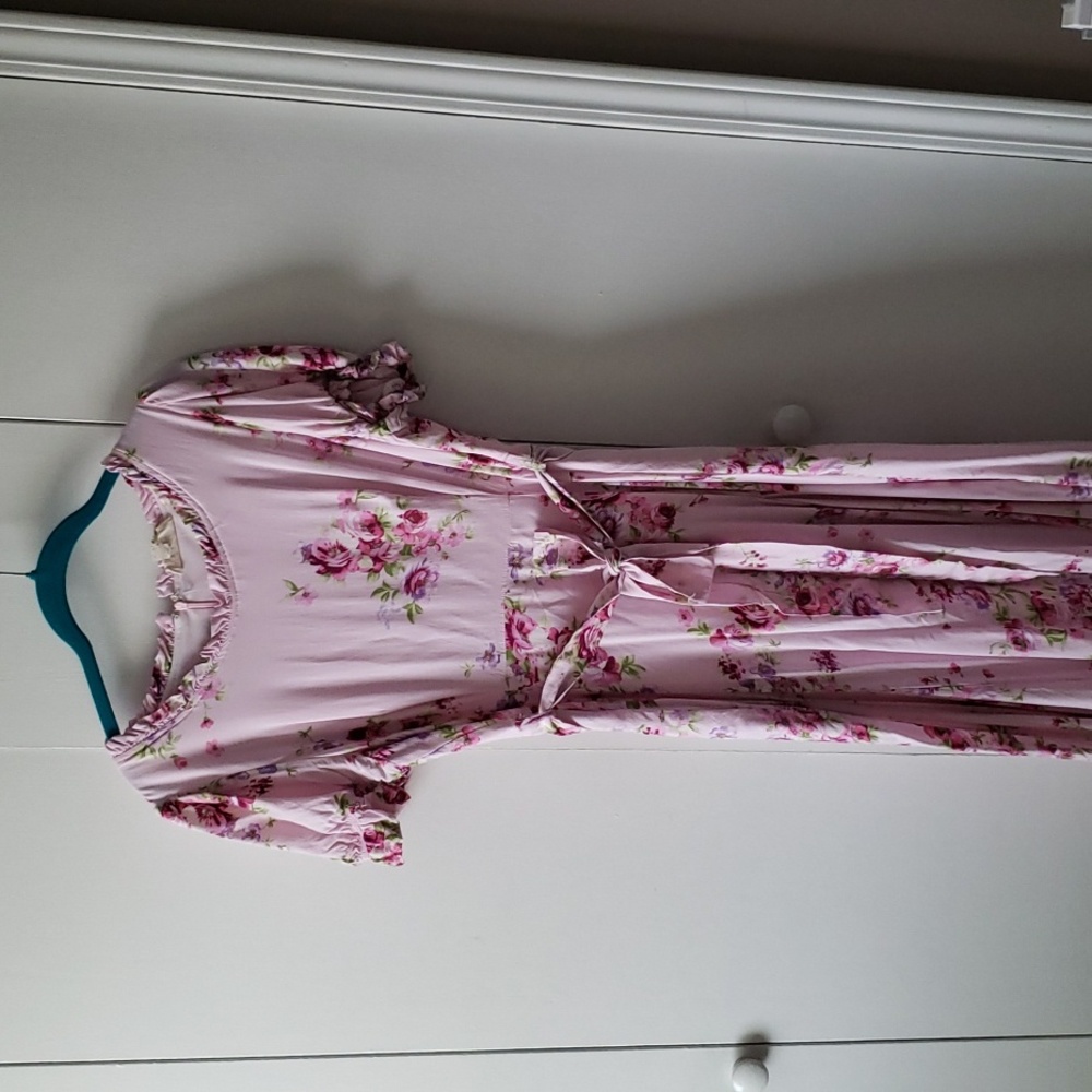 Pink maxi dress with pockets